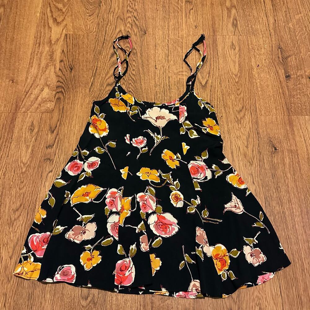 Reformation black floral spaghetti straps mini dress top sexy size medium